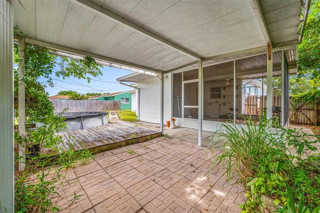 6219 HAMPTON DRIVE N, St Petersburg, FL 33710