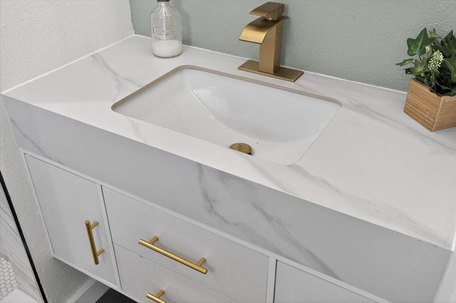 4113 FLORAMAR TERRACE, New Port Richey, FL 34652