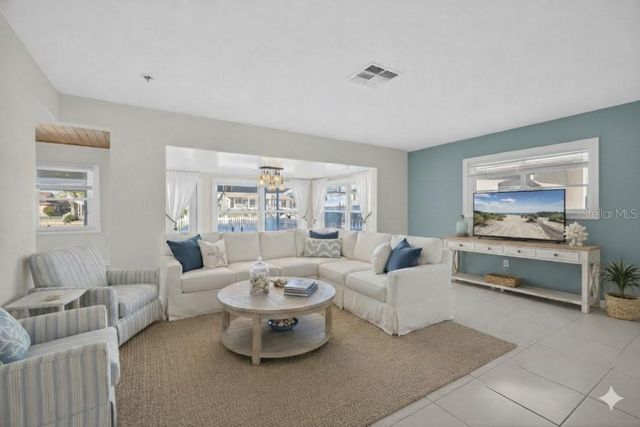 4113 FLORAMAR TERRACE, New Port Richey, FL 34652