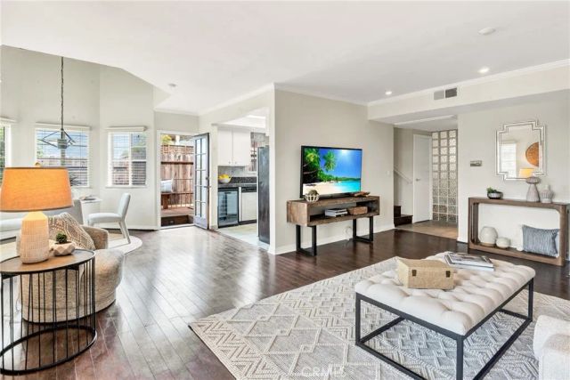 506 N Helberta Avenue 1, Redondo Beach, CA 90277