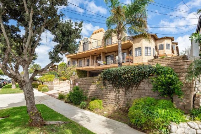 506 N Helberta Avenue 1, Redondo Beach, CA 90277