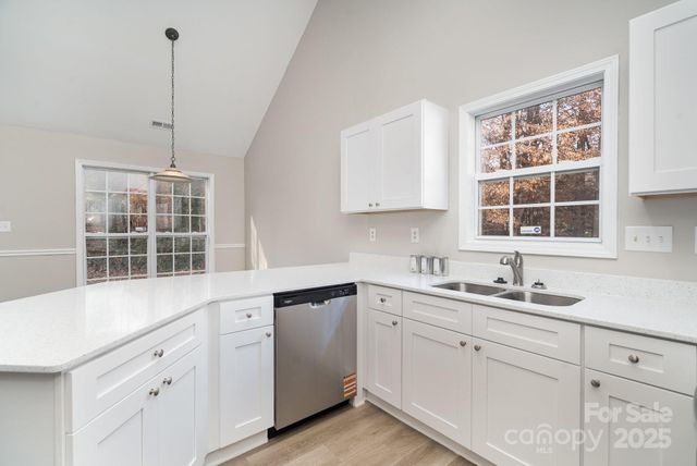 4435 Gladwood Lane, Charlotte, NC 28269