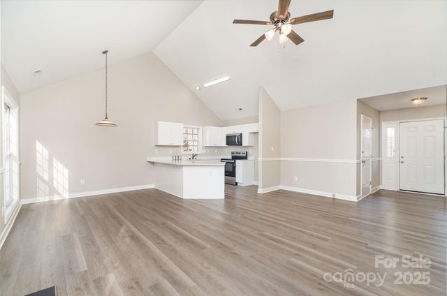 4435 Gladwood Lane, Charlotte, NC 28269