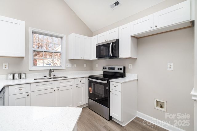 4435 Gladwood Lane, Charlotte, NC 28269