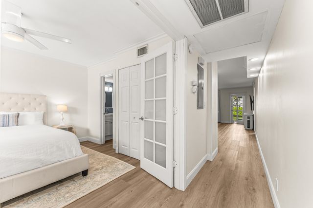 801 NE 18th Court Apt 111, Fort Lauderdale, FL 33305