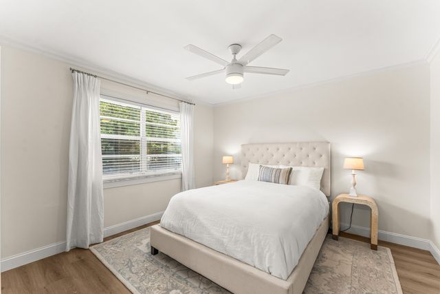 801 NE 18th Court Apt 111, Fort Lauderdale, FL 33305