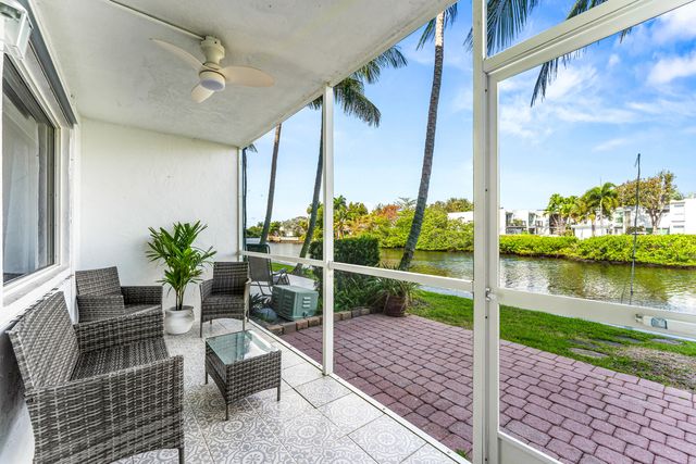 801 NE 18th Court Apt 111, Fort Lauderdale, FL 33305