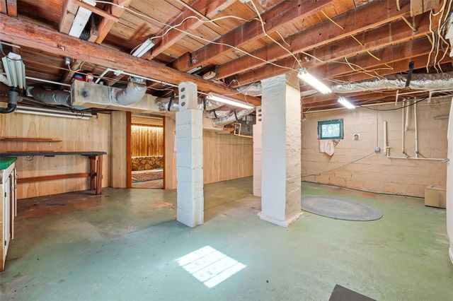 30930 COUNTY ROAD 437, Sorrento, FL 32776