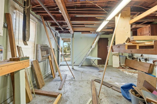 30930 COUNTY ROAD 437, Sorrento, FL 32776