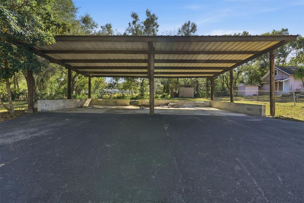 Image 58 of property listing at 30930 COUNTY ROAD 437, Sorrento, FL 32776