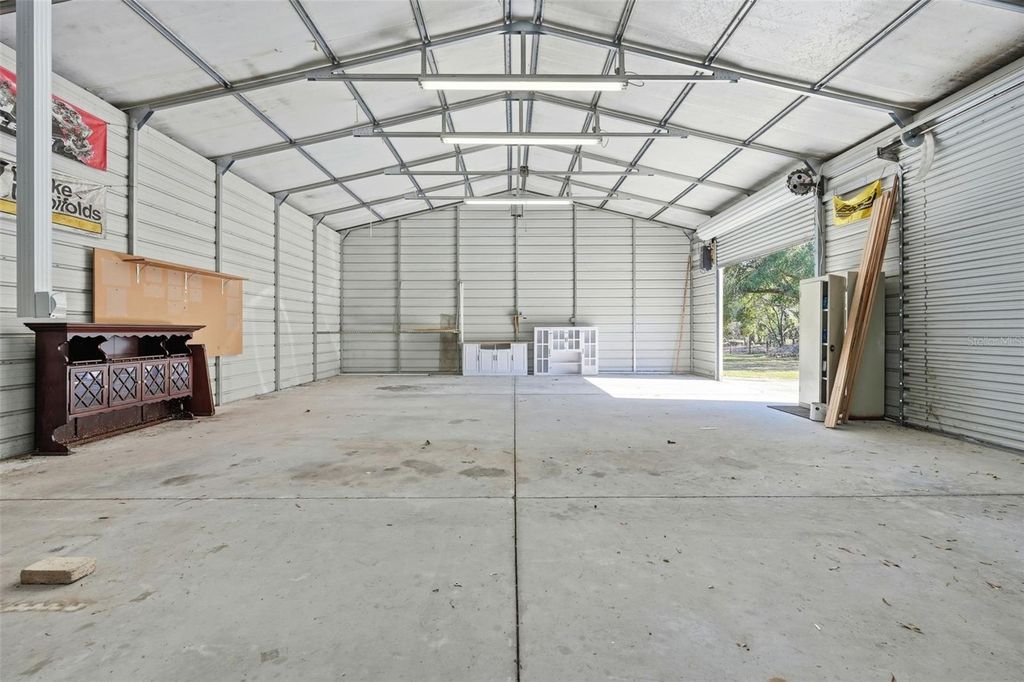 Image 61 of property listing at 30930 COUNTY ROAD 437, Sorrento, FL 32776