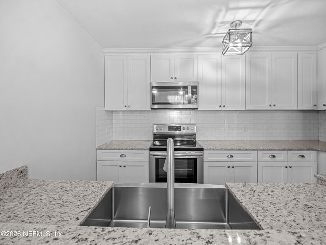 5494 STANFORD Road, Jacksonville, FL 32207
