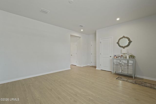 1125 Salem Bay Drive, Beaufort, SC 29902