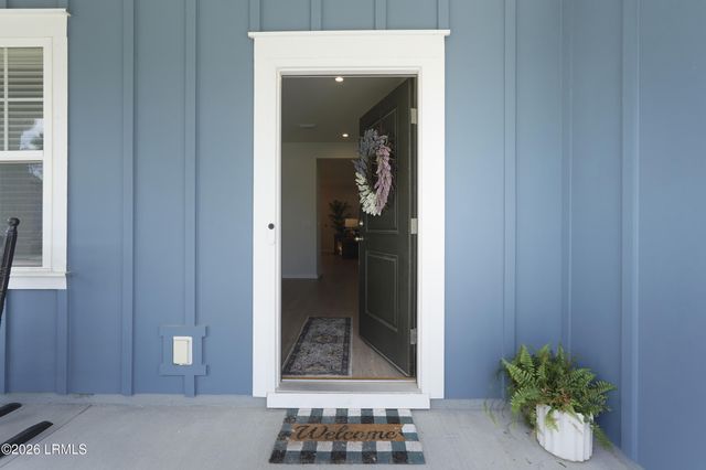 1125 Salem Bay Drive, Beaufort, SC 29902