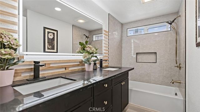 1390 Resort Lane, Pomona, CA 91768