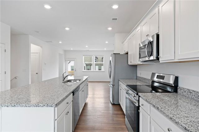 15 Constitution Avenue, Pendergrass, GA 30567