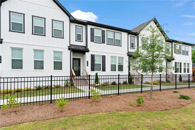 15 Constitution Avenue, Pendergrass, GA 30567