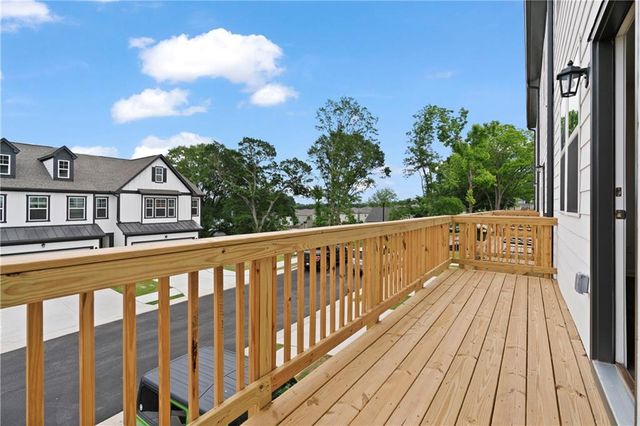 15 Constitution Avenue, Pendergrass, GA 30567