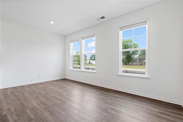 15 Constitution Avenue, Pendergrass, GA 30567