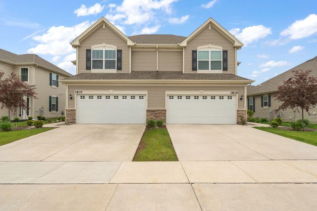 1835 E 110th Place, Crown Point, IN 46307