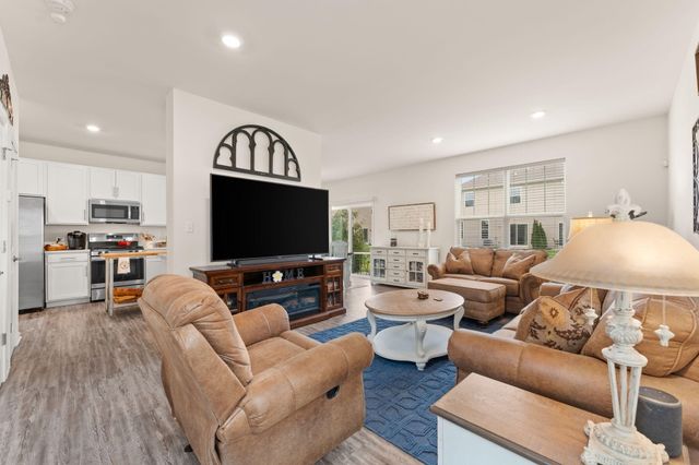 1835 E 110th Place, Crown Point, IN 46307