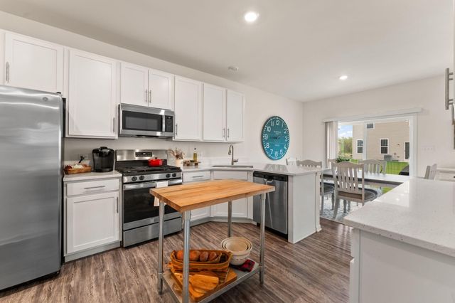 1835 E 110th Place, Crown Point, IN 46307