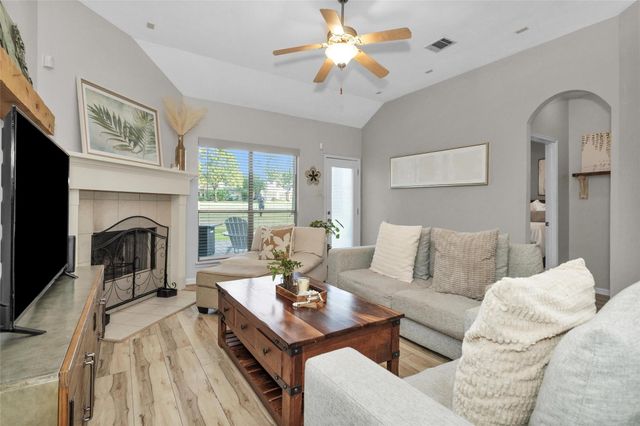 13434 Hilton Head Drive, Montgomery, TX 77356