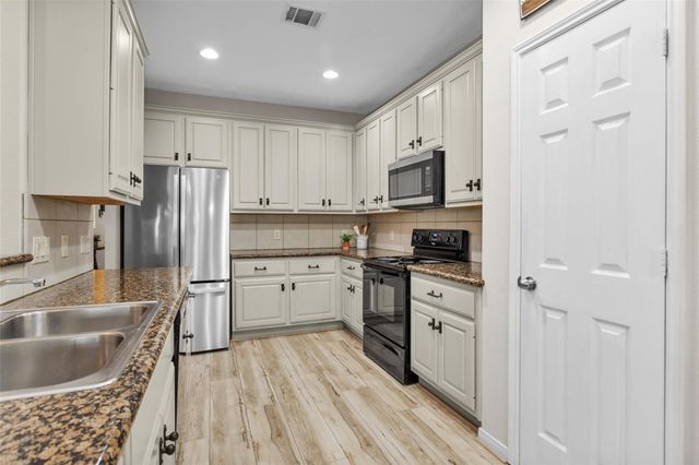 13434 Hilton Head Drive, Montgomery, TX 77356