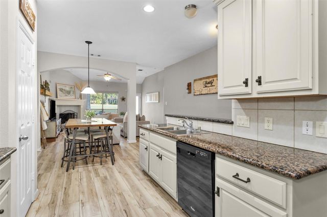 13434 Hilton Head Drive, Montgomery, TX 77356