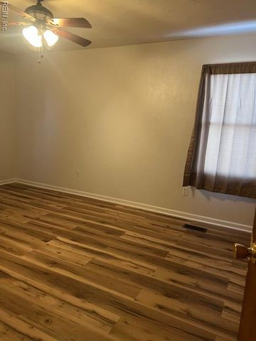 504 Campbell AVE, Franklin, VA 23851