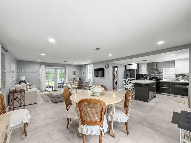 1471 NE 132nd Road, North Miami, FL 33161