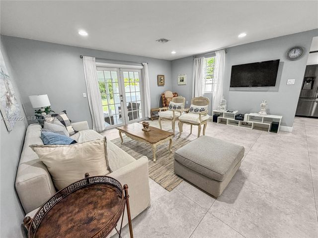 1471 NE 132nd Road, North Miami, FL 33161
