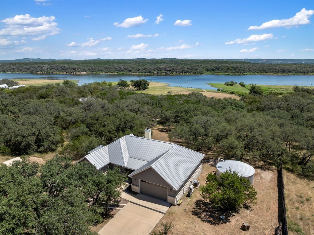 133 South CV, Spicewood, TX 78669