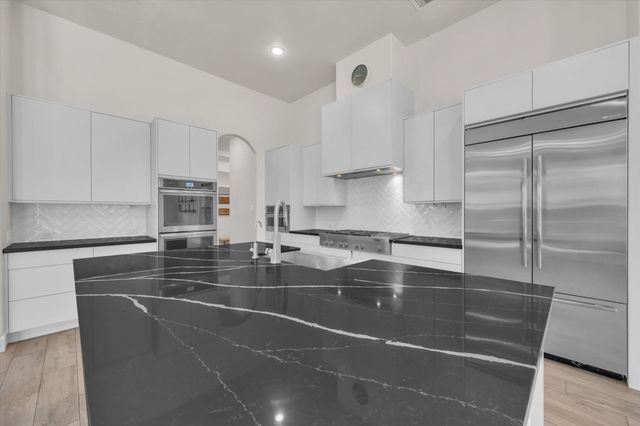 1206 Belgravia Way, Houston, TX 77339