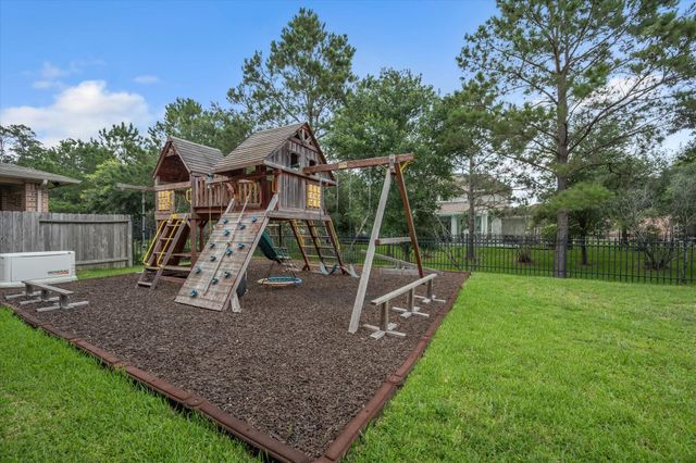 1206 Belgravia Way, Houston, TX 77339