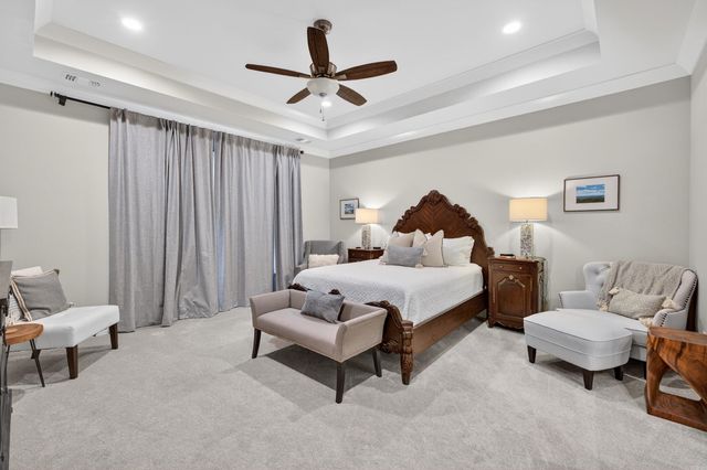 8 Siega Lane, Hot Springs Village, AR 71909