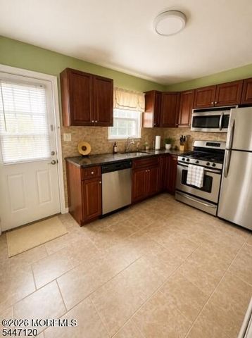 728 Greens Avenue 17, Long Branch, NJ 07740