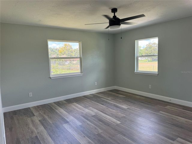 26 SPRING LOOP CIRCLE, Ocala, FL 34472