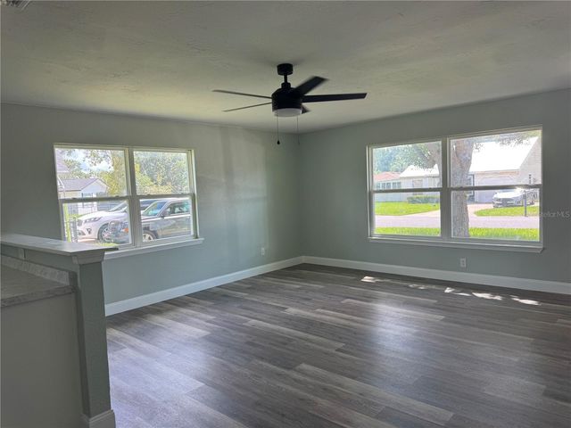 26 SPRING LOOP CIRCLE, Ocala, FL 34472