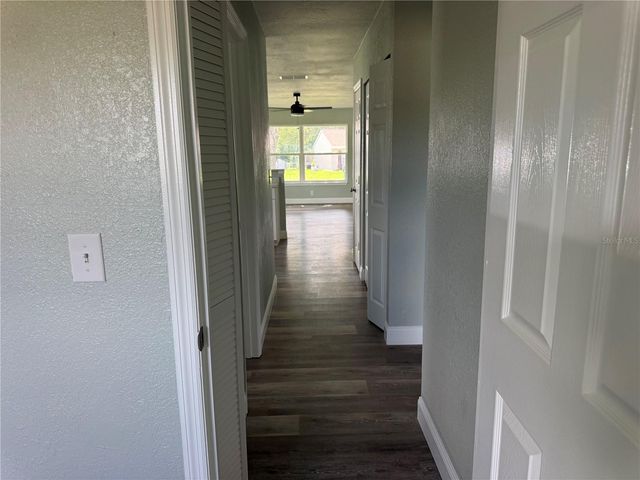 26 SPRING LOOP CIRCLE, Ocala, FL 34472