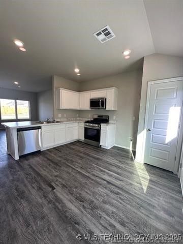 8218 E Oakland Street, Broken Arrow, OK 74014