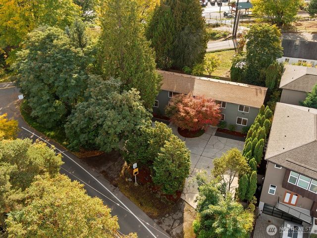 845 Kirkland Way, Kirkland, WA 98033