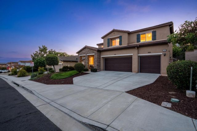 1243 Bellingham Drive, Oceanside, CA 92057