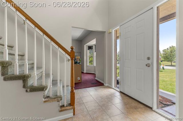 30537 Linden Court, Flat Rock, MI 48134
