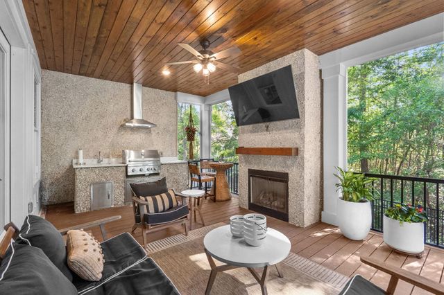 67 Rose Bud Ct., Murrells Inlet, SC 29576