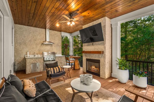 67 Rose Bud Ct., Murrells Inlet, SC 29576