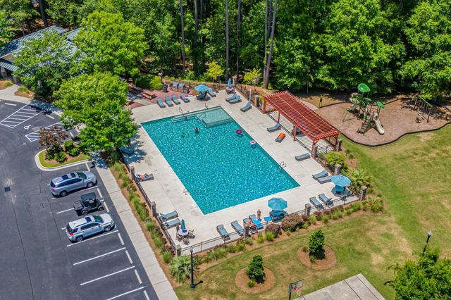 67 Rose Bud Ct., Murrells Inlet, SC 29576