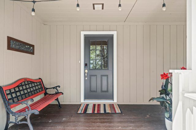 330 Gregory Way, Colfax, CA 95713