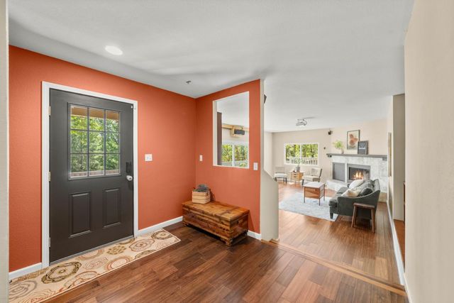 330 Gregory Way, Colfax, CA 95713