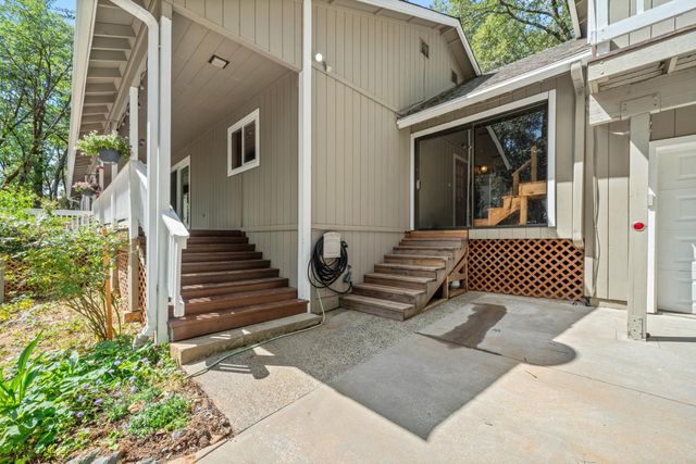 330 Gregory Way, Colfax, CA 95713